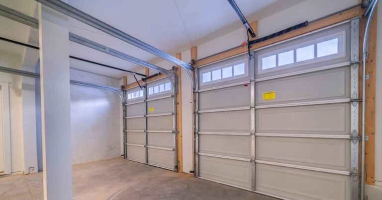 Garage Door Magnet Decor